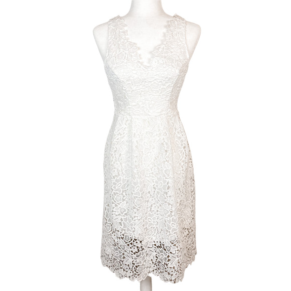 ASTR Lace Midi Dress Size Small Influencer Favorite - Picture 6 of 11